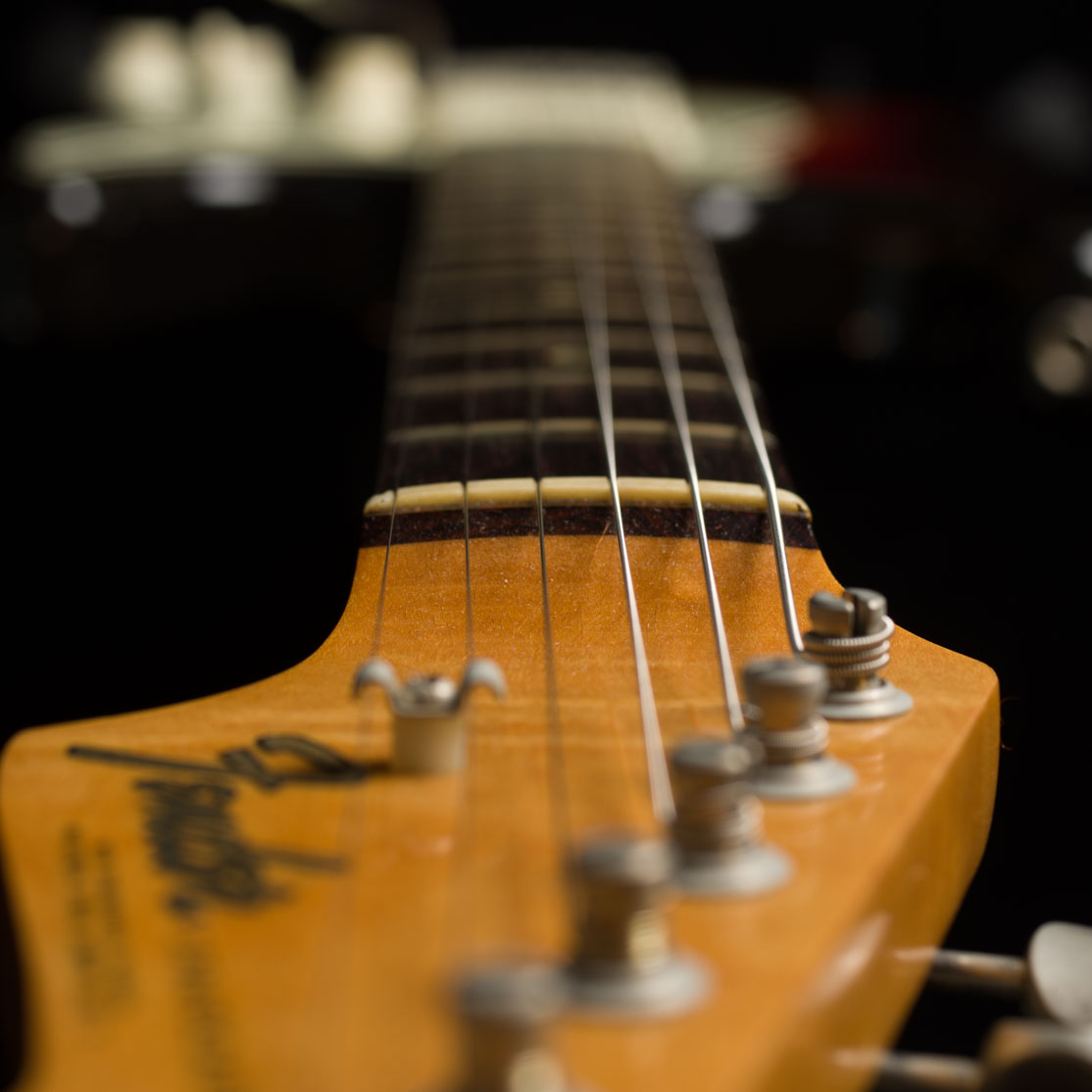 FENDER Stratocaster 1965年 (Vintage)